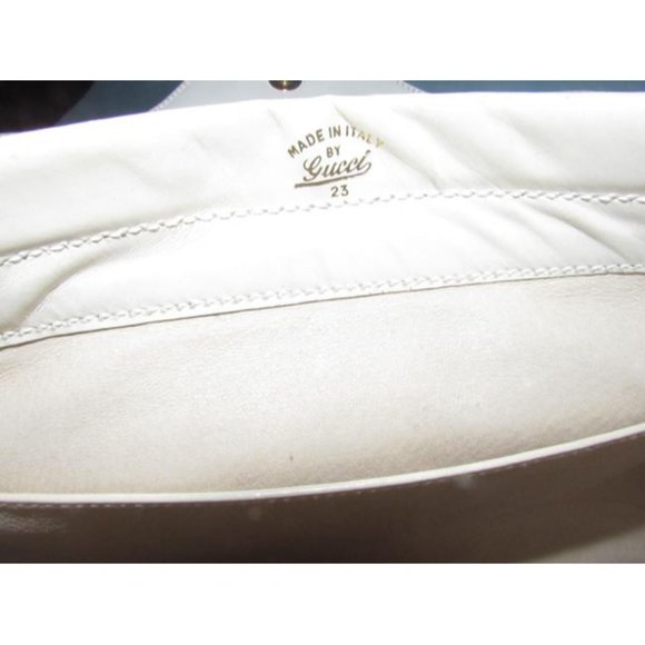 Gucci Envelope Top Stone Colored Leather Clutch - Picture 11 of 12